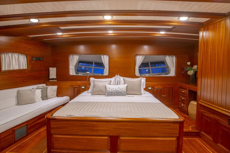 Charter Yacht HIC SALTA - Valena Yachting 42m - 5 Cabins - Bodrum - Gocek - Fethiye