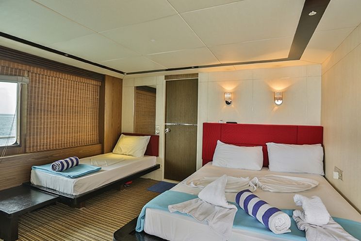 Charter Yacht HONORS LEGACY - 9 Cabins - Maldives,Indian Ocean