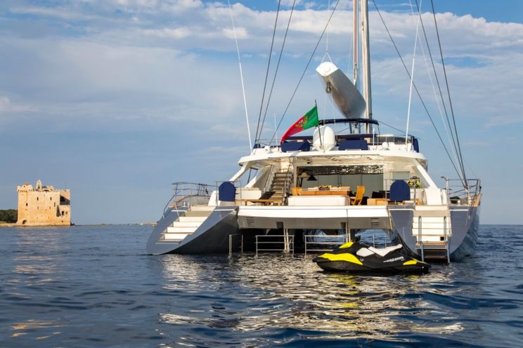 Charter Yacht HUTIANE - 31m Cuneo Marine - 4 Cabins - Monaco - Cannes - St Tropez