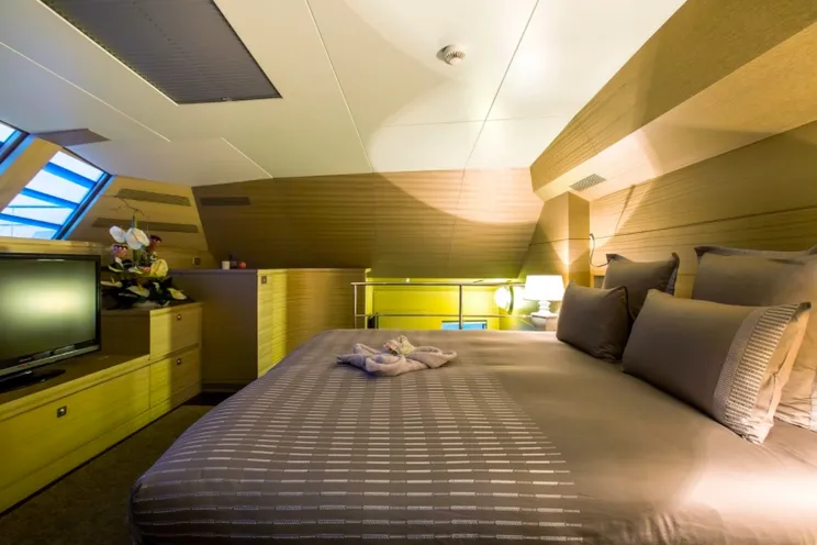 Charter Yacht HUTIANE - 31m Cuneo Marine - 4 Cabins - Monaco - Cannes - St Tropez