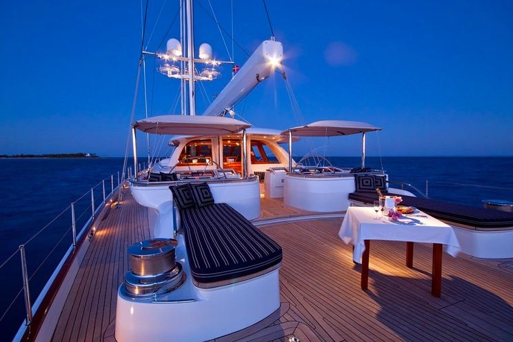 Charter Yacht HYPERION - Royal Huisman 47m - 3 Cabins - Bahamas - Leeward Islands - Windward Islands