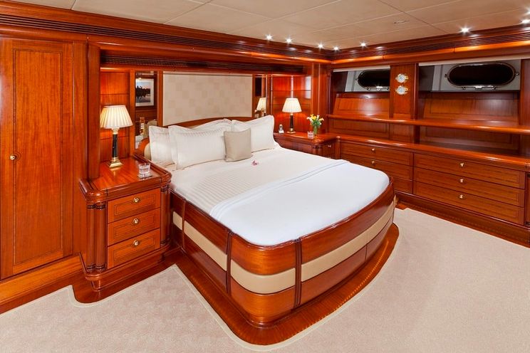 Charter Yacht HYPERION - Royal Huisman 47m - 3 Cabins - Bahamas - Leeward Islands - Windward Islands