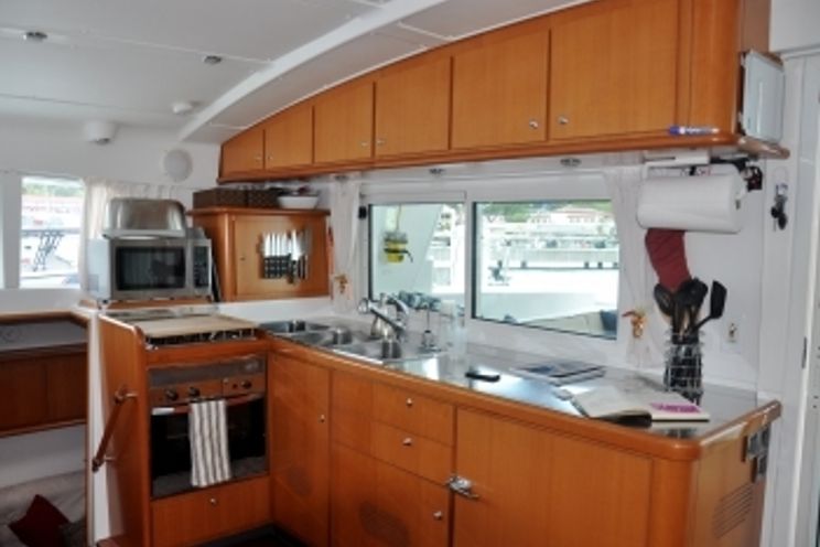 Charter Yacht HYPNAUTIC - Lagoon 44 - 3 Cabins - Virgin Islands - Caribbean