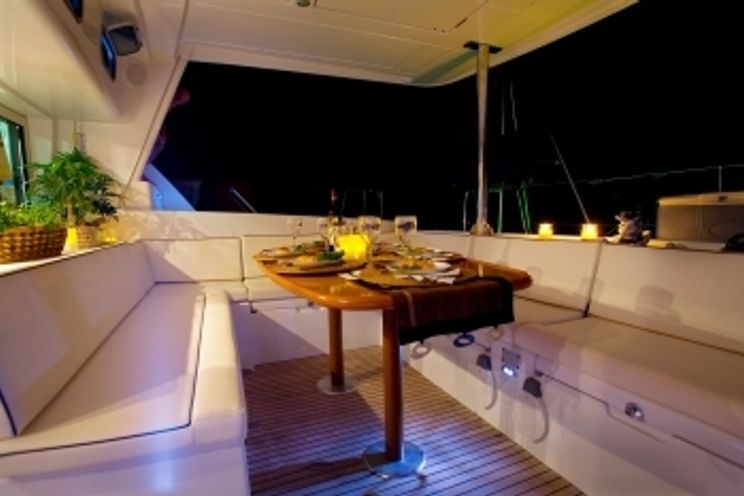 Charter Yacht HYPNAUTIC - Lagoon 44 - 3 Cabins - Virgin Islands - Caribbean