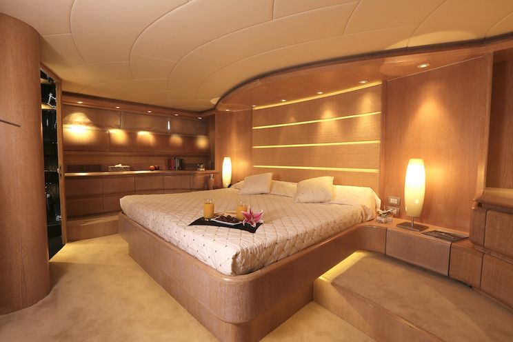 Charter Yacht IF - Maiora 31m - 4 Cabins - Athens - Mykonos - Milos