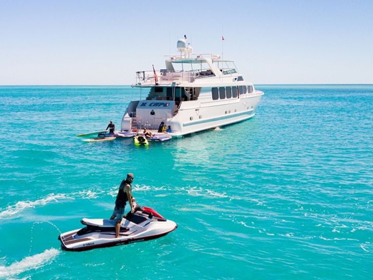 IL CAPO Broward Marine 119 Stern and JetSki