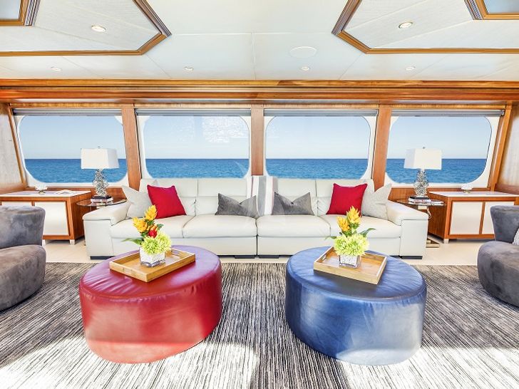 IL CAPO Broward Marine 119 saloon IL CAPO Broward Marine 119 saloon