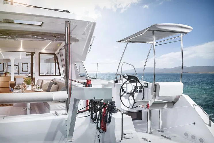 Charter Yacht ILLUSION - Nautitech 46 - 3 Cabins - Martinique - Grenadines - Union Island - St Lucia