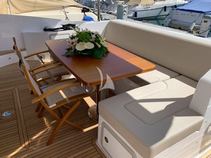 Imagine - Azimut 68 F Imagine - Azimut 68 F
