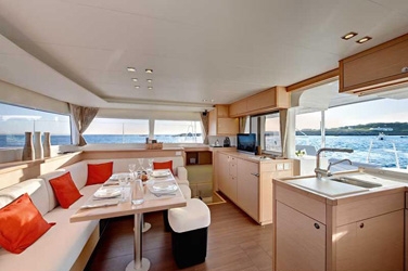 Charter Yacht Lagoon 450 - 5 Cabins - 2015 - Split