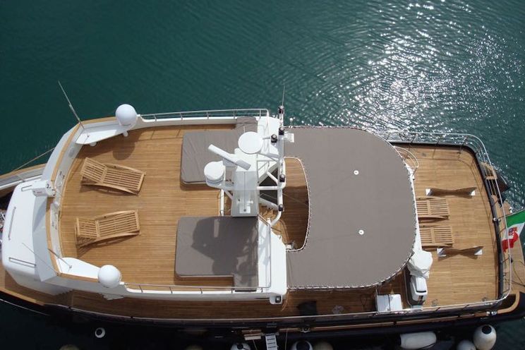 Charter Yacht INDIAN - Cantieri di Pesaro 26m - 4 Cabins - Sardinia - Naples - Pontine Islands - Amalfi Coast - Sicily - Greece