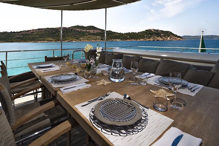 Charter Yacht INDIAN - Cantieri di Pesaro 26m - 4 Cabins - Sardinia - Naples - Pontine Islands - Amalfi Coast - Sicily - Greece