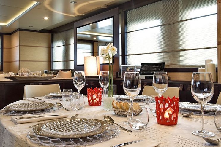 Charter Yacht INDIAN - Cantieri di Pesaro 26m - 4 Cabins - Sardinia - Naples - Pontine Islands - Amalfi Coast - Sicily - Greece