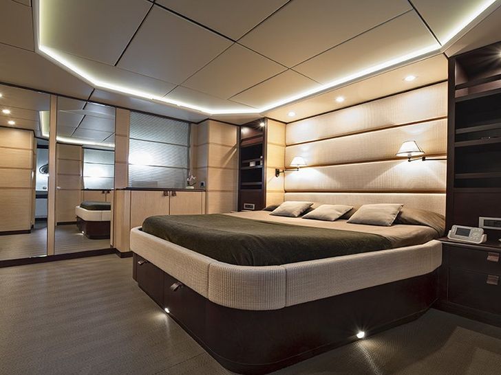 INDIAN Cantieri di Pesaro 26m Motoryacht VIP Cabin INDIAN Cantieri di Pesaro 26m Motoryacht VIP Cabin