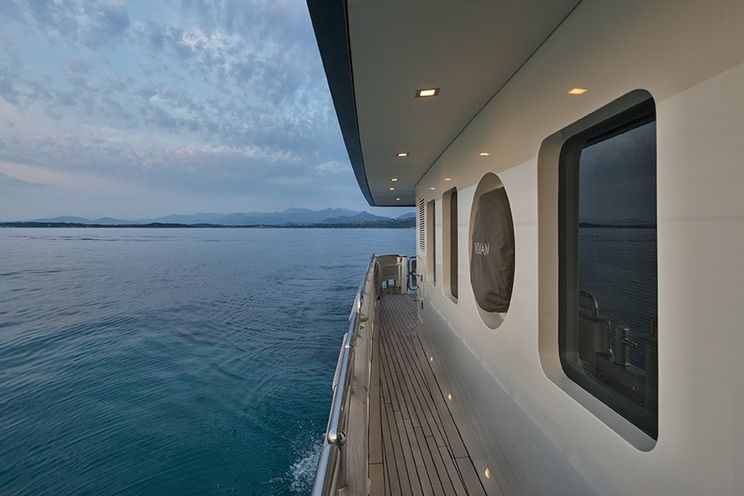 Charter Yacht INDIAN - Cantieri di Pesaro 26m - 4 Cabins - Sardinia - Naples - Pontine Islands - Amalfi Coast - Sicily - Greece