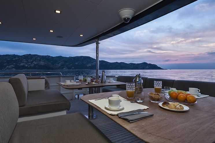 Charter Yacht INDIAN - Cantieri di Pesaro 26m - 4 Cabins - Sardinia - Naples - Pontine Islands - Amalfi Coast - Sicily - Greece