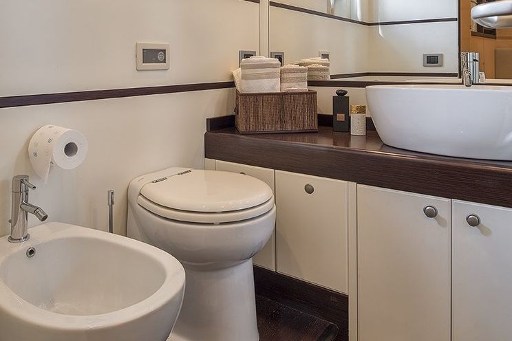 Charter Yacht INDIAN - Cantieri di Pesaro 26m - 4 Cabins - Sardinia - Naples - Pontine Islands - Amalfi Coast - Sicily - Greece