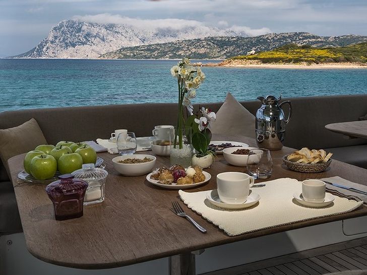 INDIAN Cantieri di Pesaro 26m Motoryacht Aft Deck Al Fresco