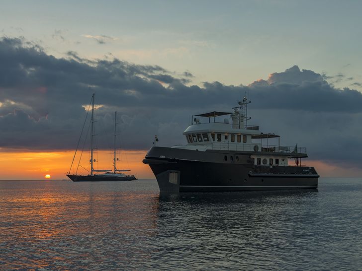 INDIAN Cantieri di Pesaro 26m Motoryacht Dusk