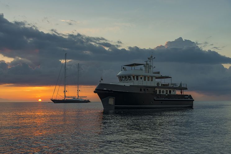 Charter Yacht INDIAN - Cantieri di Pesaro 26m - 4 Cabins - Sardinia - Naples - Pontine Islands - Amalfi Coast - Sicily - Greece