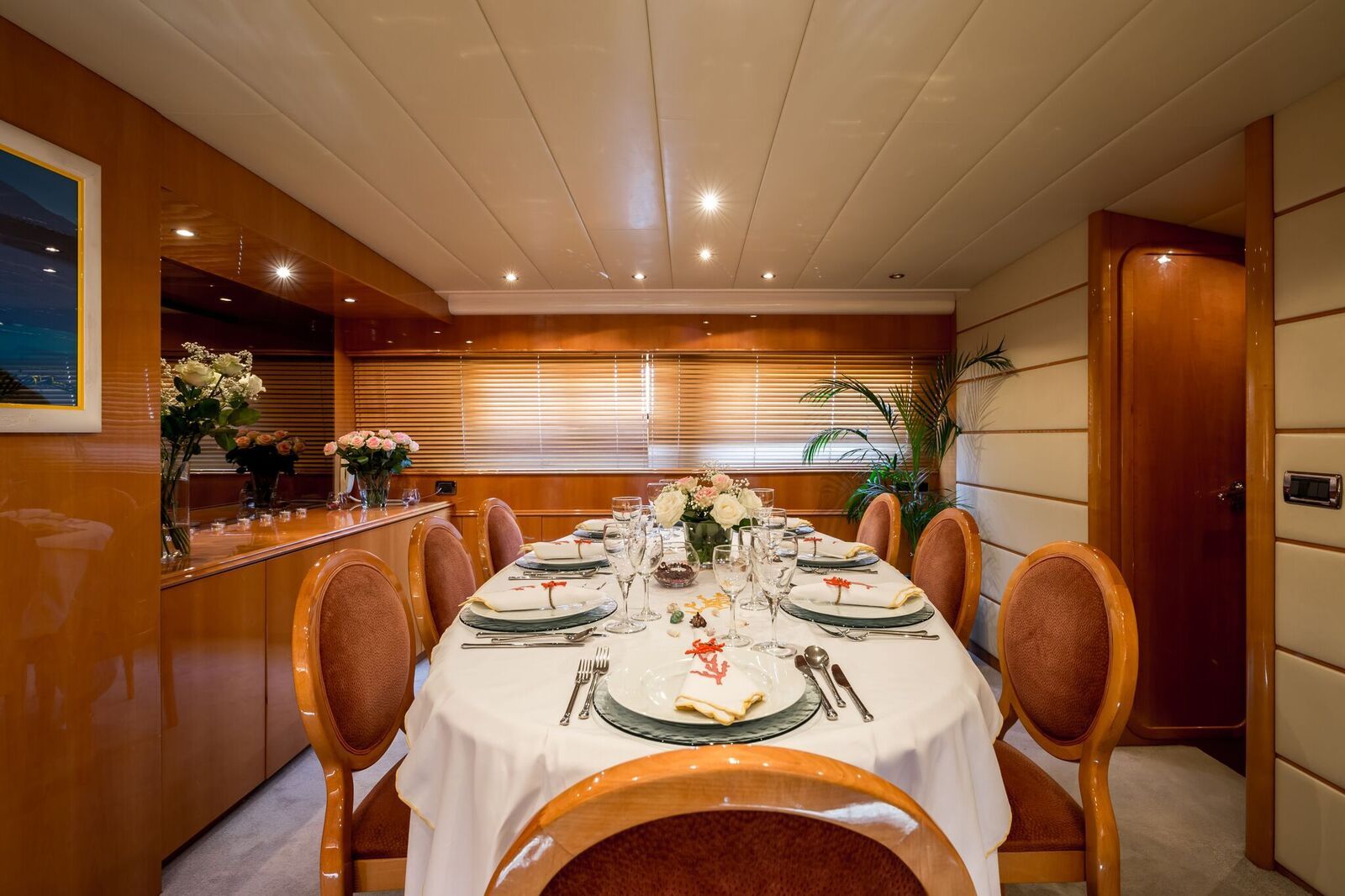 INDULGENCE OF POOLE Mangusta 86 Luxury Superyacht Dining Room