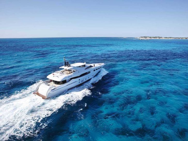 INFINITY PACIFIC - Mondomarie 40m INFINITY PACIFIC - Mondomarie 40m