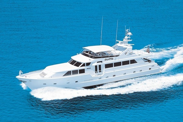 Charter Yacht INSATIABLE - Broward 100 - 3 Cabins - Florida - Bahamas - Nassau - Staniel Cay - Georgetown