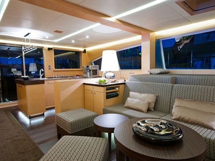 IPHARRA - Sunreef 102 Saloon IPHARRA - Sunreef 102 Saloon