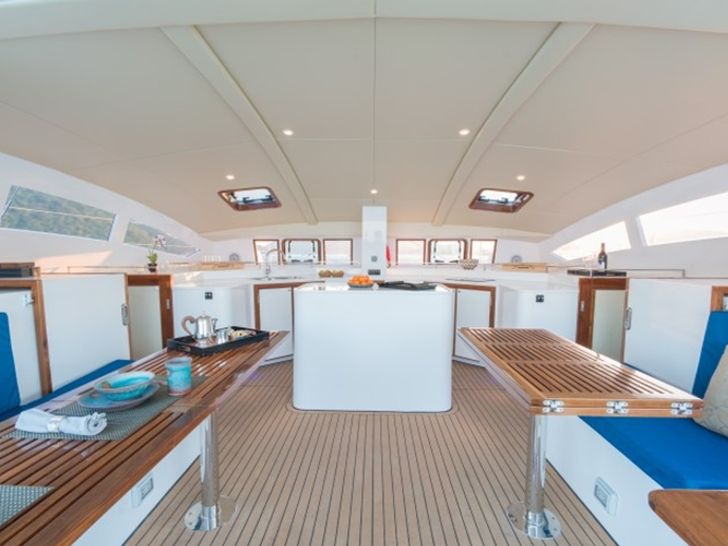 Island Spirit - Salon Island Spirit - Salon