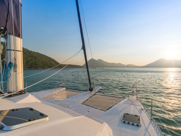 Island Spirit - Sailing Island Spirit - Sailing