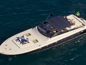 Itama 48 - Day charter - Amalfi Coast Itama 48 - Day charter - Amalfi Coast