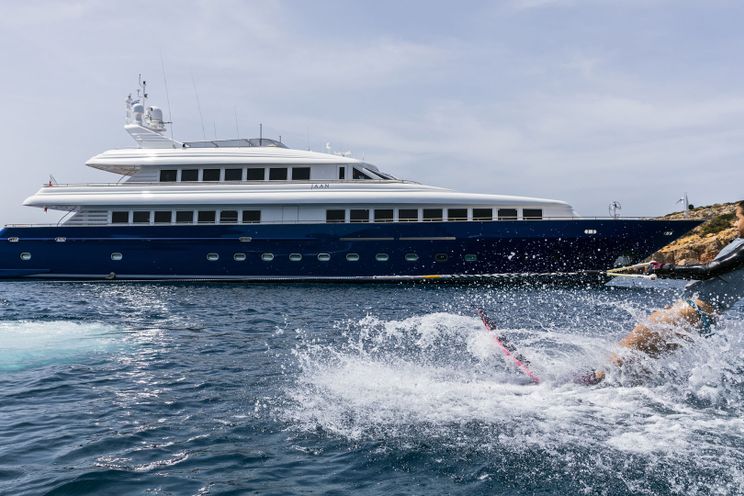 Charter Yacht JAAN - Intermarine SPA 138 - 6 Cabins - Santorini- Athens - Dubrovnik - Split