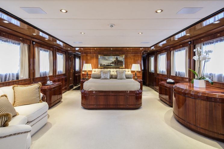 Charter Yacht JAAN - Intermarine SPA 138 - 6 Cabins - Santorini- Athens - Dubrovnik - Split