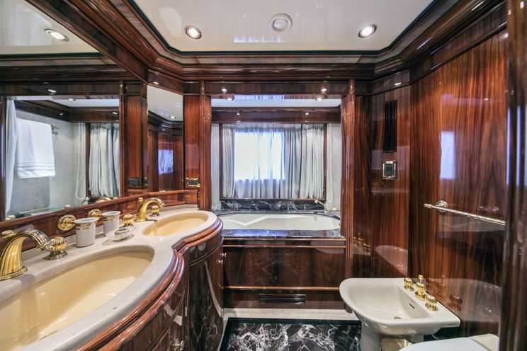 Charter Yacht JAAN - Intermarine SPA 138 - 6 Cabins - Santorini- Athens - Dubrovnik - Split