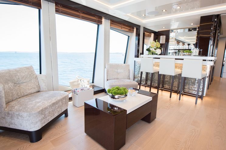 Charter Yacht E-MOTION - Sunseeker 131 Yacht - 5 Cabins - Cannes - Monaco - St Tropez - Antibes