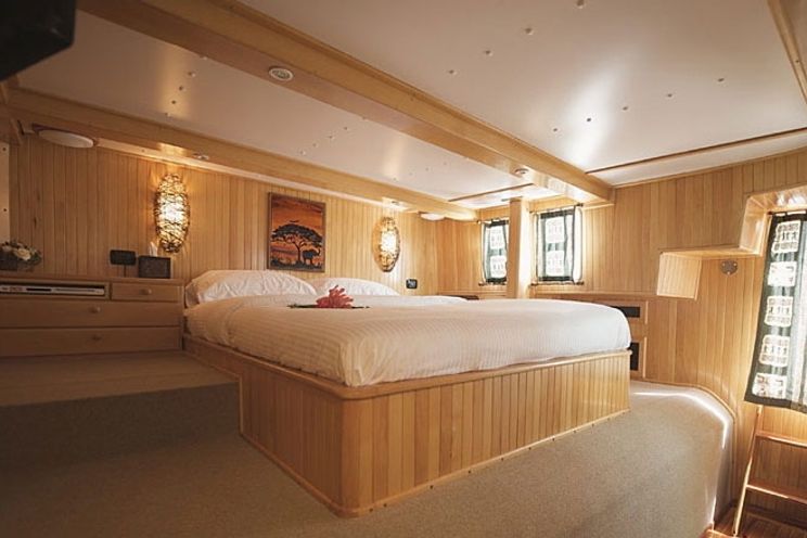 Charter Yacht Jacuzzi Cat - Day Charter 50-60 Guests - 6 Cabins Liveaboard - Phuket,Thailand