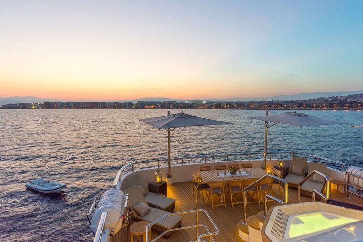 Charter Yacht JADE 959 - 52m Jade Yachts - 6 Cabins - Naples - Sicily - French Riviera - Corsica - Sardinia