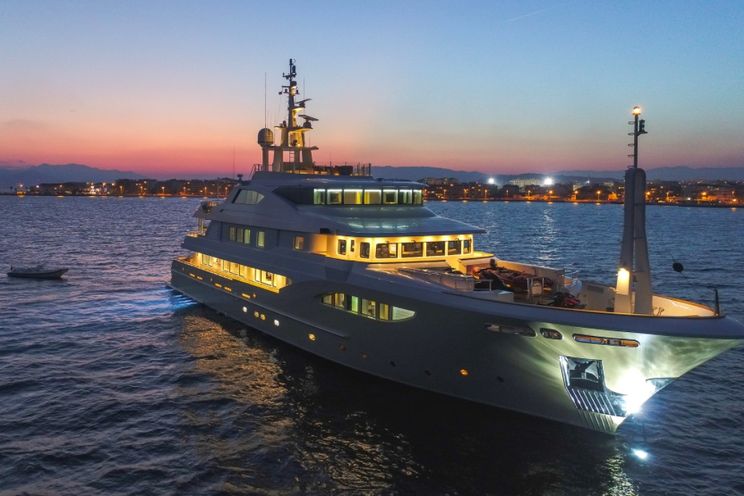 Charter Yacht JADE 959 - 52m Jade Yachts - 6 Cabins - Naples - Sicily - French Riviera - Corsica - Sardinia