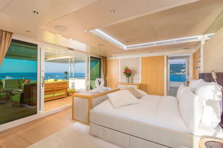 Charter Yacht JADE 959 - 52m Jade Yachts - 6 Cabins - Naples - Sicily - French Riviera - Corsica - Sardinia