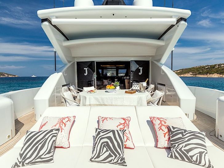 JAJARO Tecnomar Velvet 100 - aft sun beds JAJARO Tecnomar Velvet 100 - aft sun beds