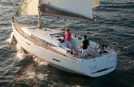 Charter Yacht Jeanneau 409 - 3 Cabins - Warwick,RI