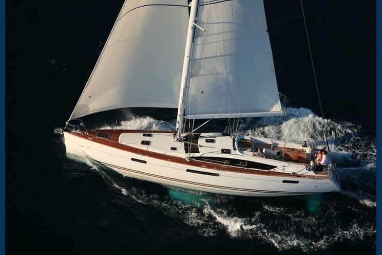 Charter Yacht Jeanneau 53 - 5 Cabins - Athens