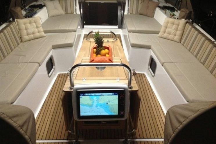 Charter Yacht Jeanneau 57 - 4 Cabins - Tortola - Skippered only