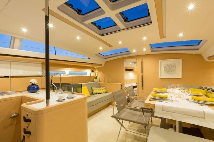 Charter Yacht Jeanneau 57 - 5 Cabins - Trogir