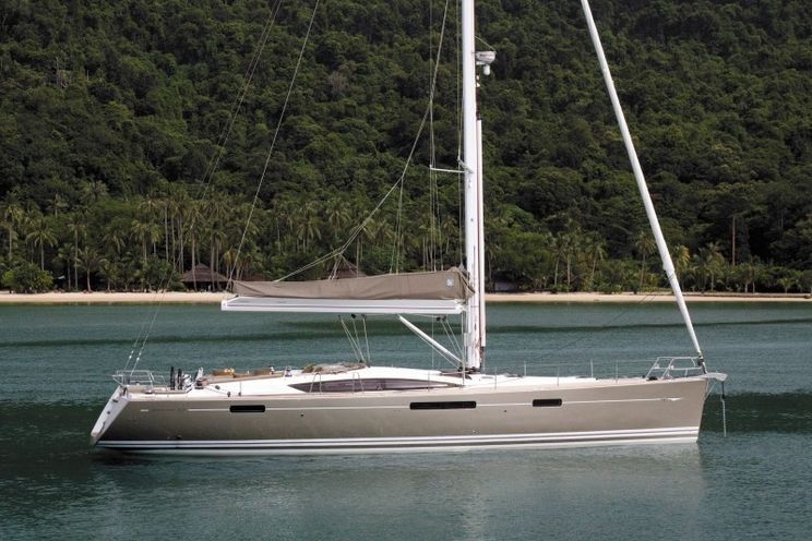Charter Yacht Jeanneau 57 - 5 Cabins - Trogir
