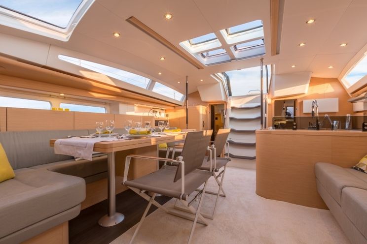 Charter Yacht Jeanneau 57 - 5 Cabins - Trogir