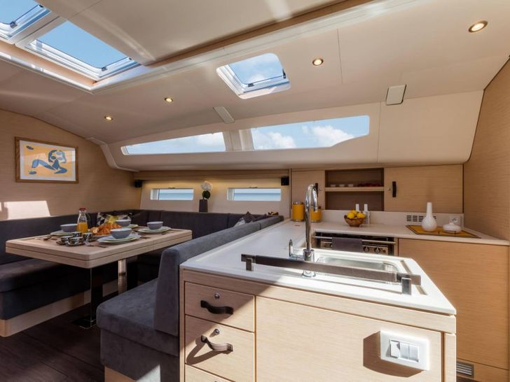Jeanneau 51 Kitchen Jeanneau 51 Kitchen