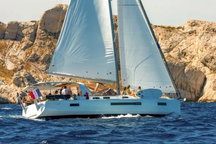 Charter Yacht Jeanneau Sun Loft 47 - 6 + 1 Cabins - 2020 - Gocek - Bodrum - Marmaris