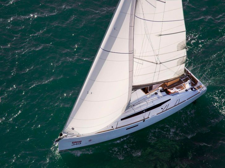 Sun Odyssey 439 Sun Odyssey 439