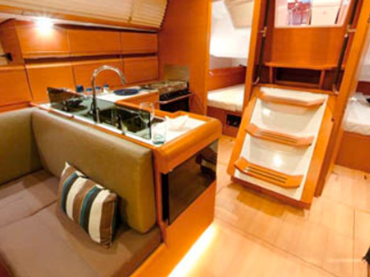 Sun Odyssey 439 Sun Odyssey 439
